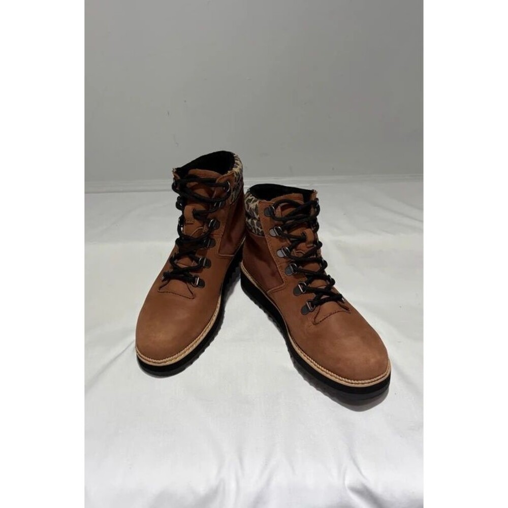 TOMS Women's Hiking Boots Size 6.5